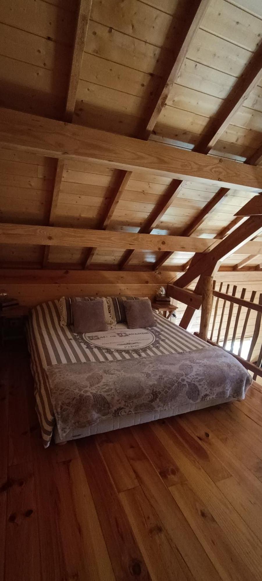 Les Cabanes Des Pins Sylvestres Сен-Мартен-Везюби Экстерьер фото